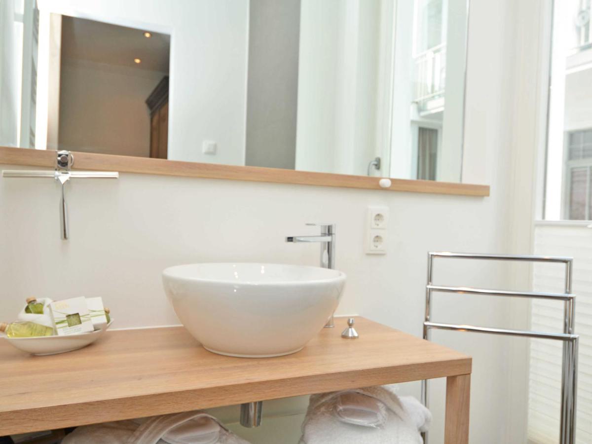 Villa "Johanna" Sellin - Wg13 Mit Kamin Und Zwei Balkonen Zewnętrze zdjęcie