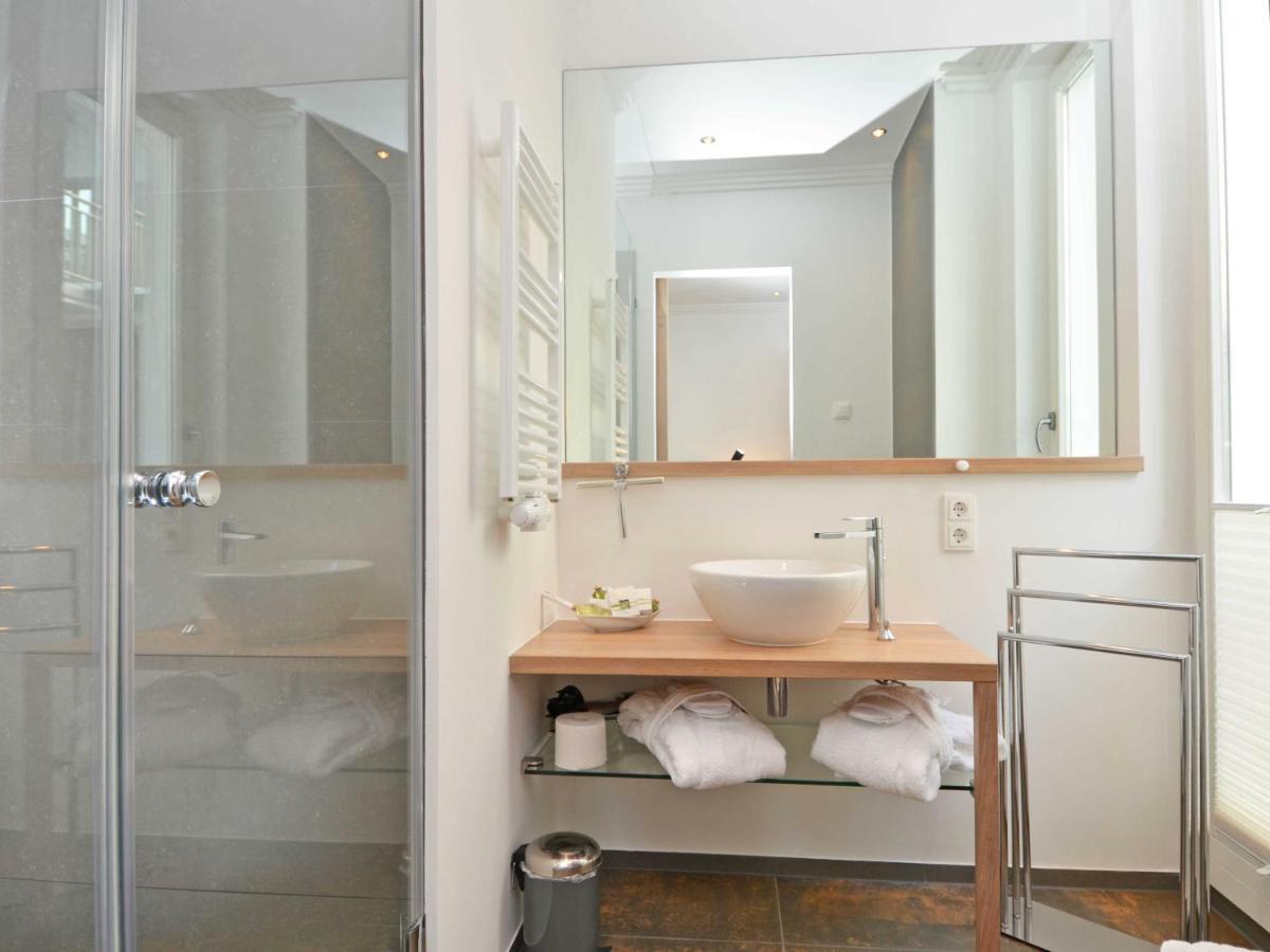 Villa "Johanna" Sellin - Wg13 Mit Kamin Und Zwei Balkonen Zewnętrze zdjęcie